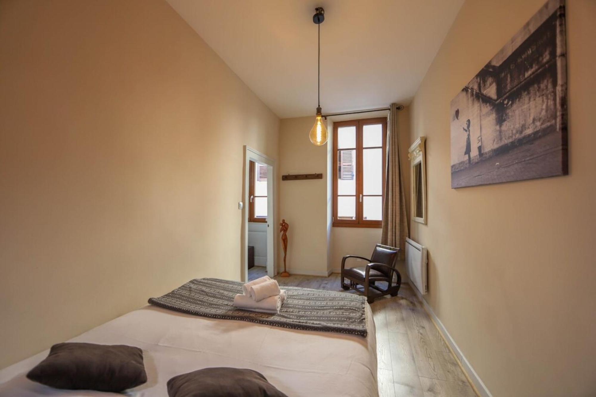 La Bulle Sereine - T2 Atypique En Centre Pieton Apartment Annecy Ngoại thất bức ảnh